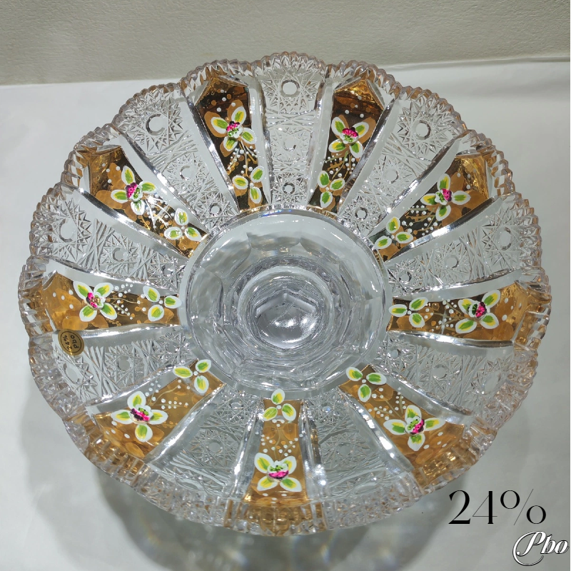 Cup Carving Crystal Vase