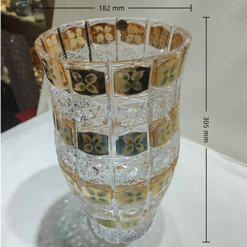 Modern luxury custom crystal vase